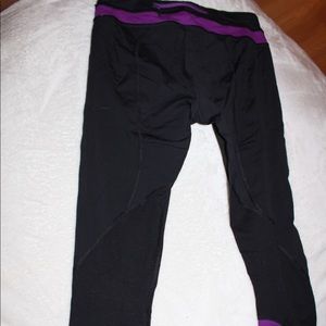 lululemon pace rival crops size 6